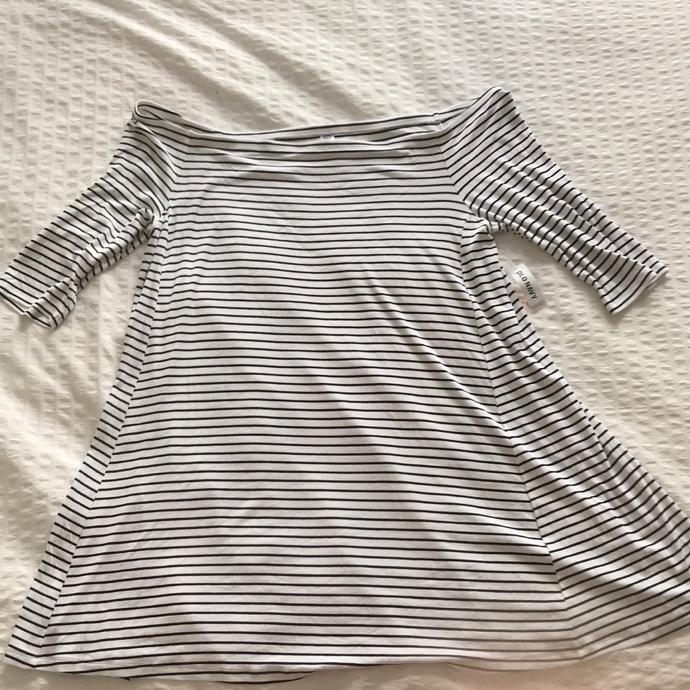 Old Navy Black&White Stripe Off the Shoulder Dress